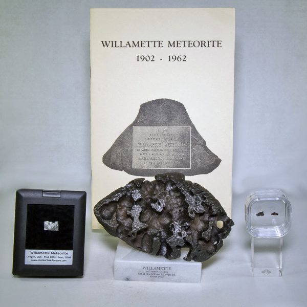 Willamette Meteorite Display 0.69g