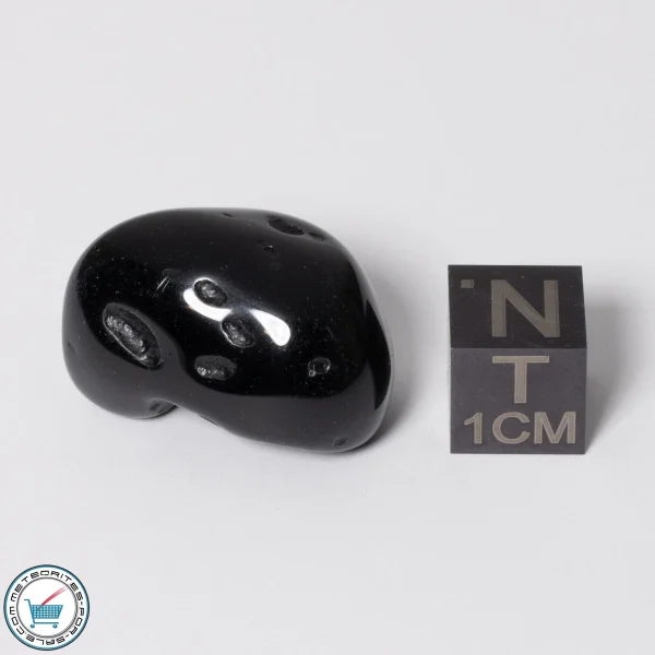 Indochinite 8.9g